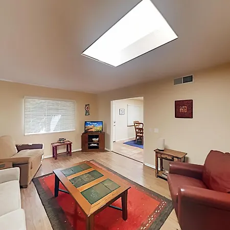 El Matador Unit 18 Apartment